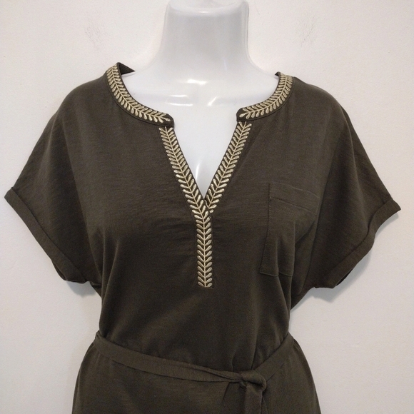 Boden - Dora Embroidery Jersey Dress - Picture 5 of 16